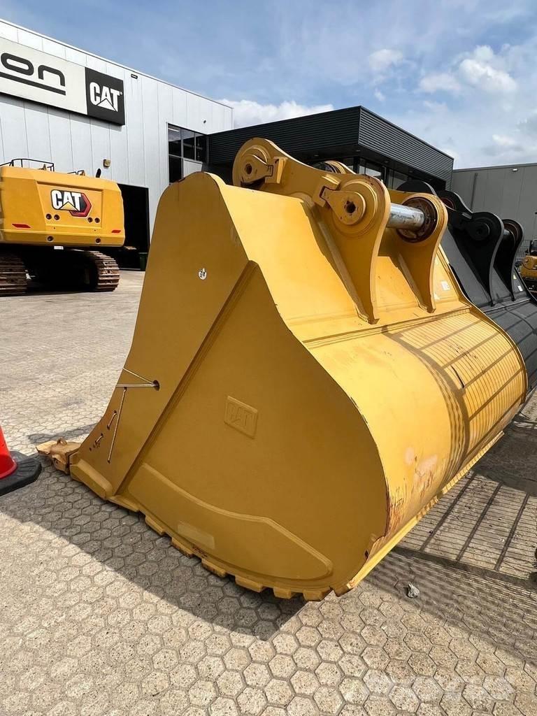 CAT 374 Kāpurķēžu ekskavatori