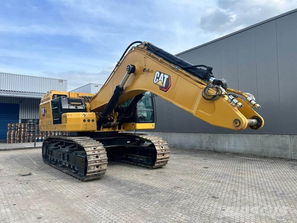 CAT 374 Kāpurķēžu ekskavatori