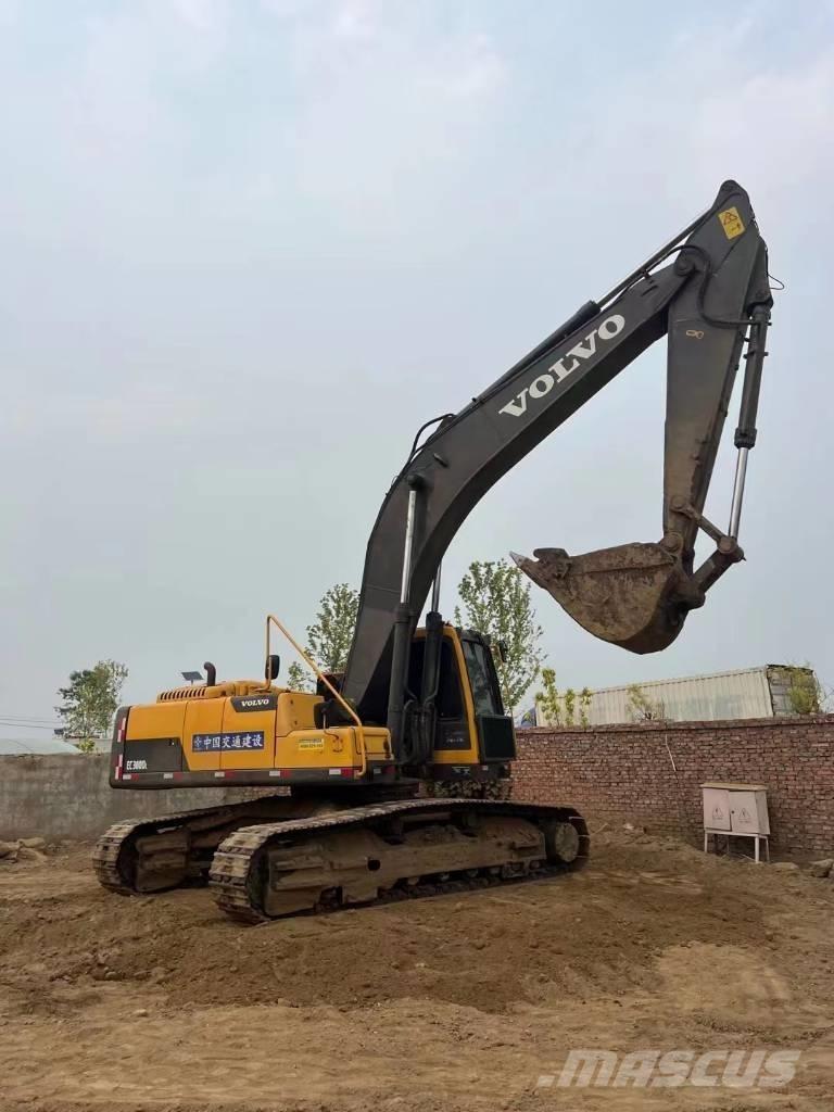 Volvo EC 290 B LC Kāpurķēžu ekskavatori