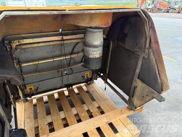 Liebherr L 556 BODY Šasija un piekare