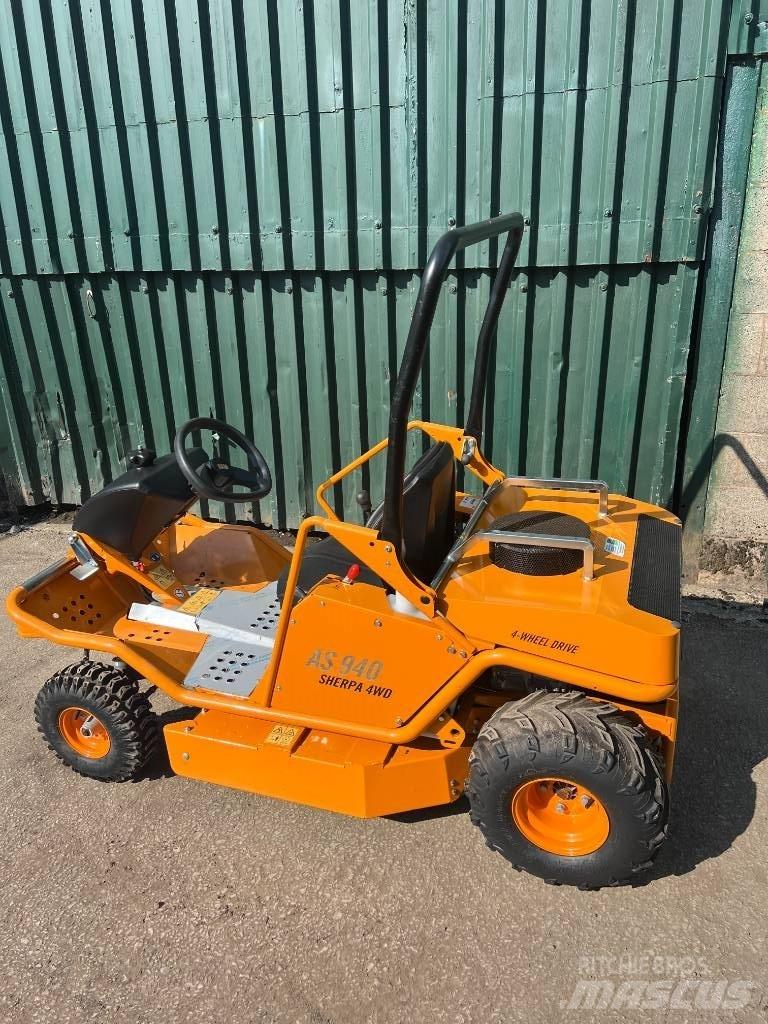Sherpa 940 as Mauriņa traktors