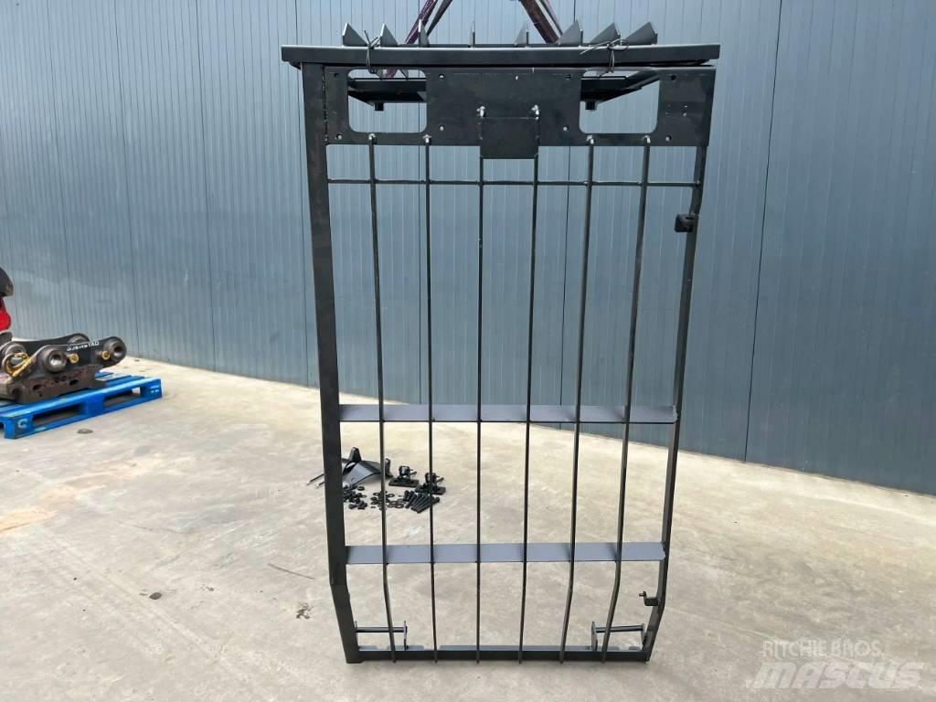 CAT 345C Guard Kabīnes un interjers