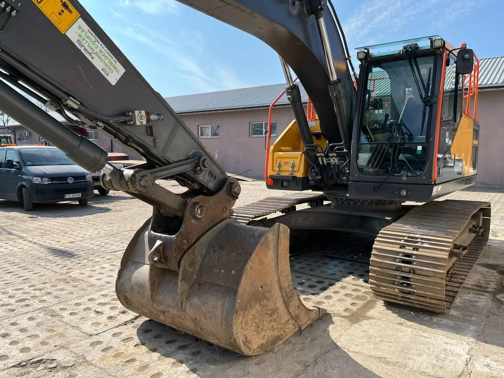 Volvo EC 220 E Kāpurķēžu ekskavatori
