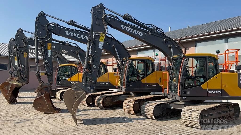 Volvo EC 220 E Kāpurķēžu ekskavatori