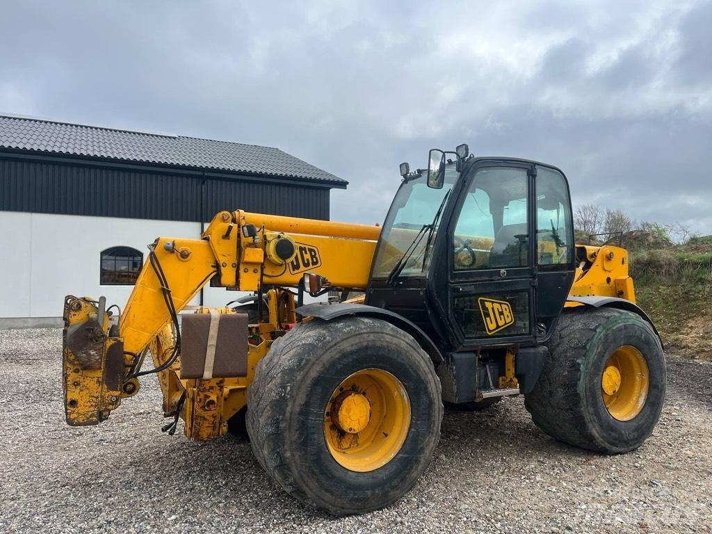 JCB 532-120 Teleskopiskie manipulatori