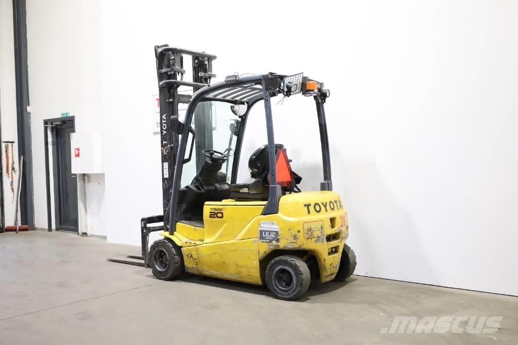 Toyota 8FBM20T Elektriskie iekrāvēji