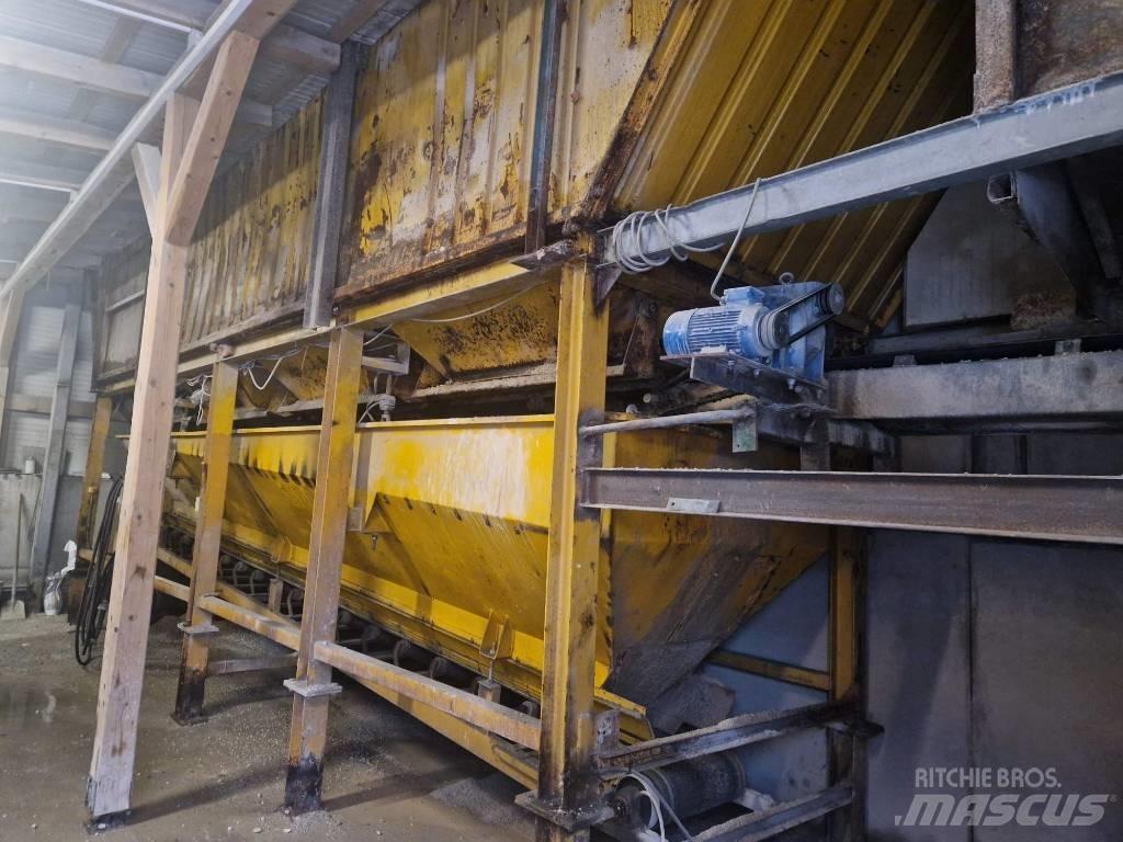  Betonarna ORU 2000 Betona krātuves