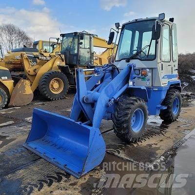 Hitachi LX 20-7 Iekrāvēji uz riteņiem