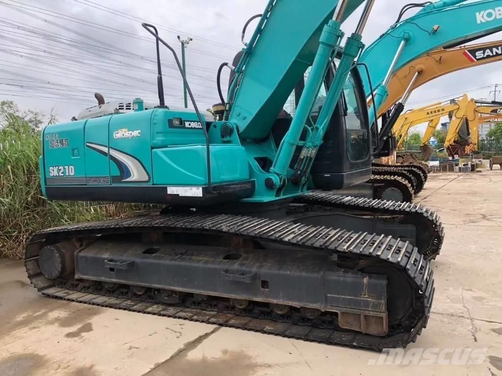 Kobelco SK 210 Kāpurķēžu ekskavatori