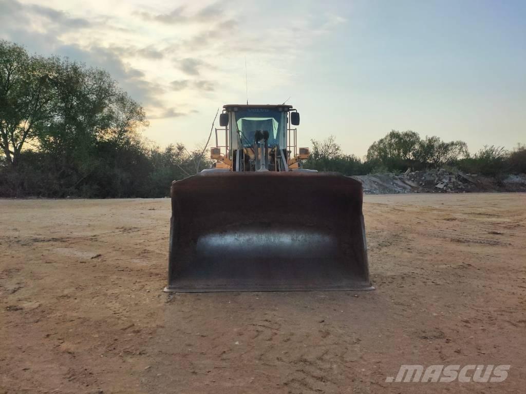 Volvo L 110 G Kāpurķēžu iekrāvēji