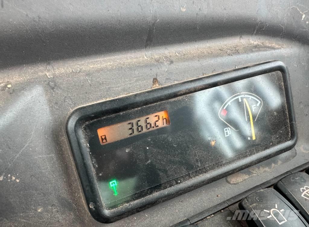 Volvo EC 27 D Mini ekskavatori < 7 t