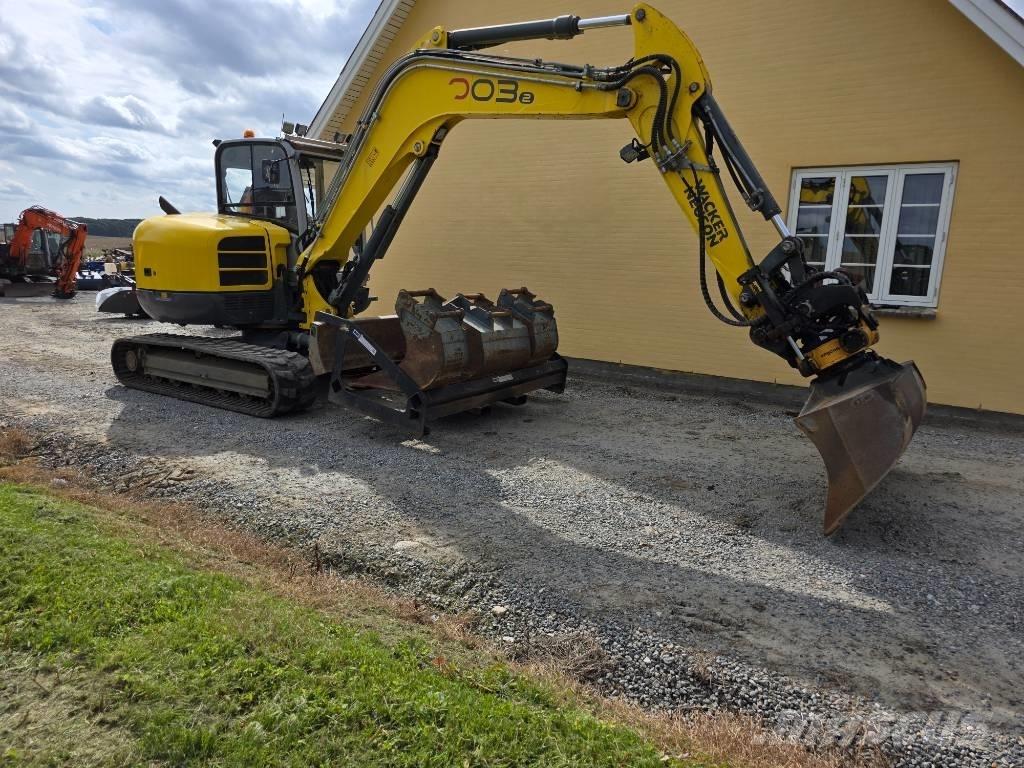 Wacker Neuson 8003 Vidēja lieluma ekskavatori 7 t - 12 t