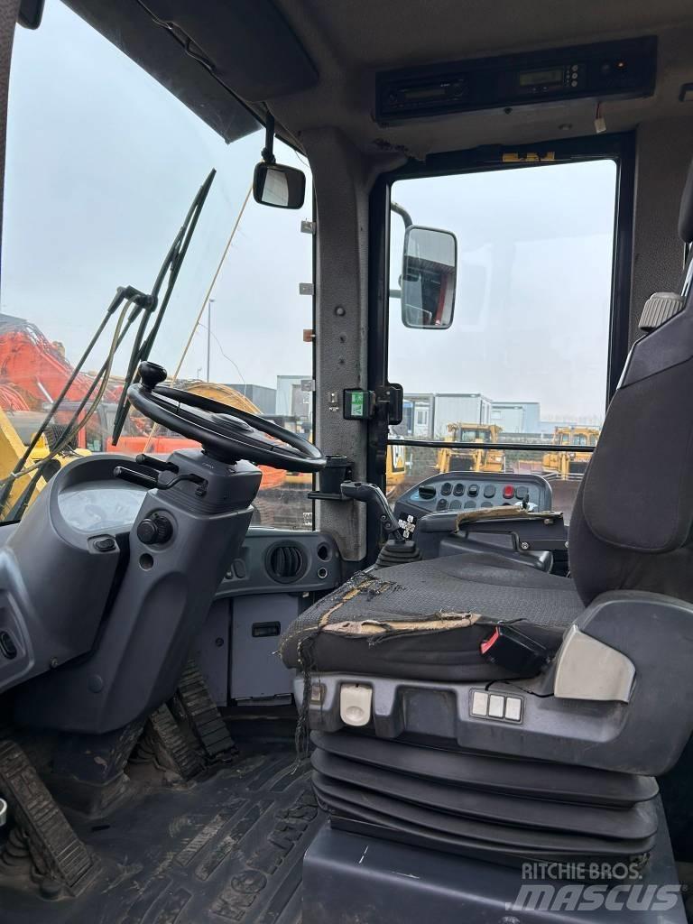 Komatsu WA 380-6 Iekrāvēji uz riteņiem