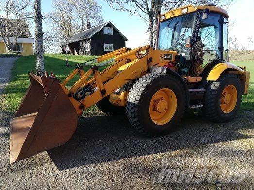 JCB 4 X Iekrāvēji uz riteņiem