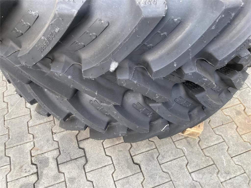BKT 420/85R38 Riepas, riteņi un diski
