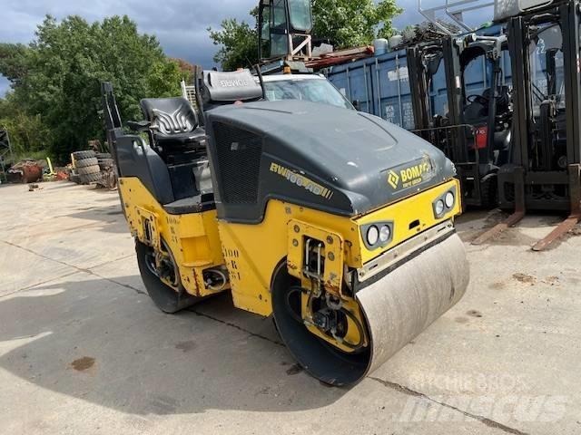Bomag BW 100 AD-5 Divvalču grunts veltņi