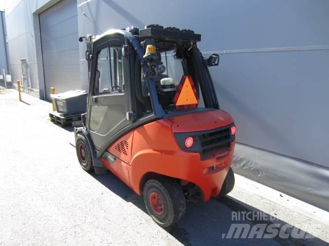 Linde H30D Tehnika ar dīzeļa dzinēju