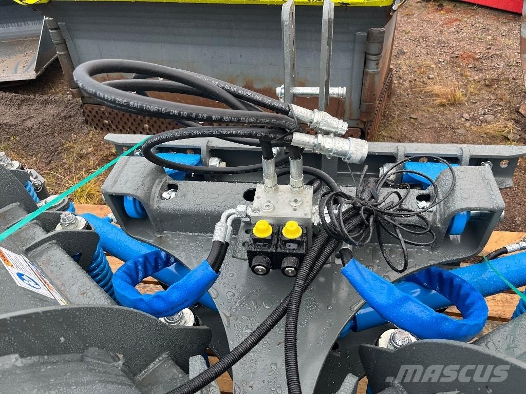 Snowek N360 Sniega naži un tīrītāji