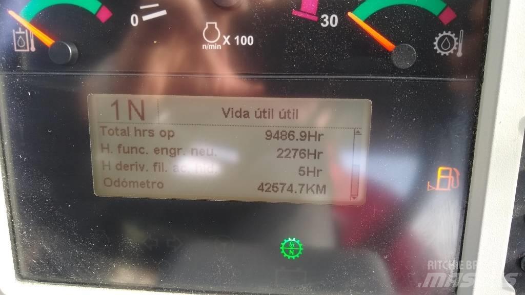 CAT 950K Iekrāvēji uz riteņiem