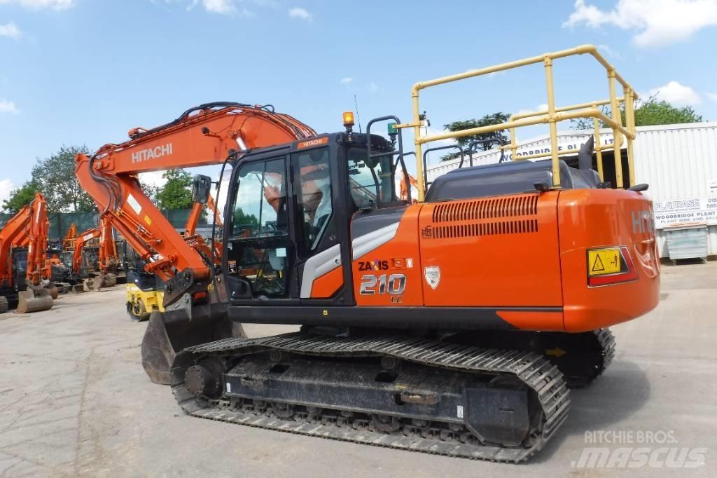 Hitachi ZX 210 LC-7 Kāpurķēžu ekskavatori