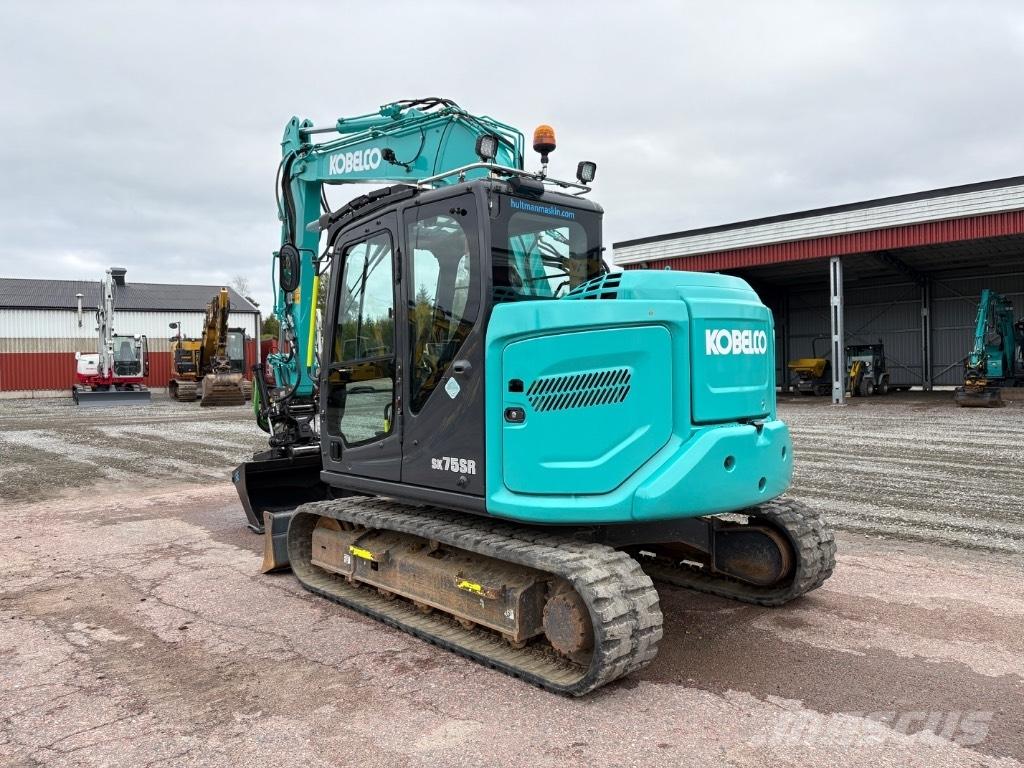 Kobelco SK75SR-7 Vidēja lieluma ekskavatori 7 t - 12 t