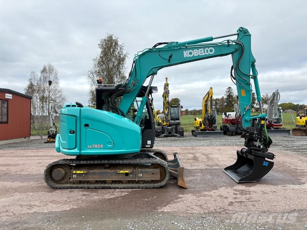 Kobelco SK75SR-7 Vidēja lieluma ekskavatori 7 t - 12 t