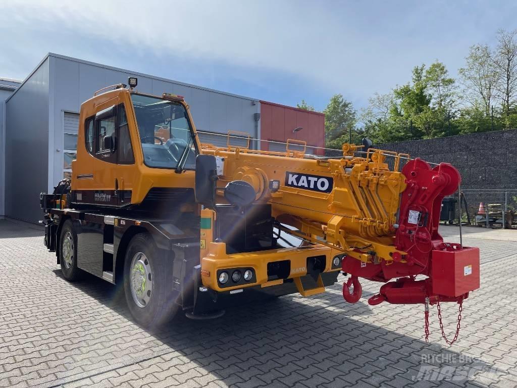 Kato CR-130Rv Celtņi nelīdzenām virsmām