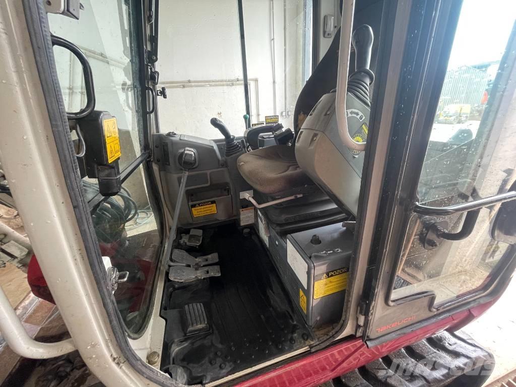 Takeuchi TB 250 Mini ekskavatori < 7 t
