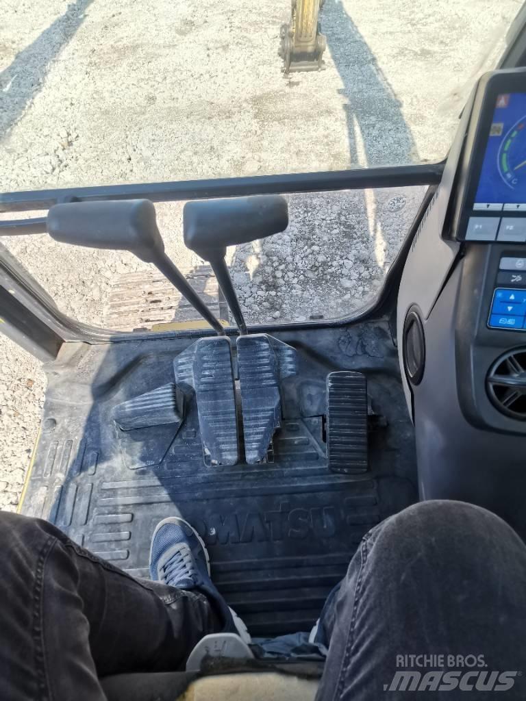 Komatsu PC 240 Kāpurķēžu ekskavatori