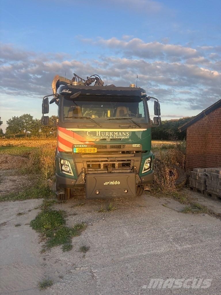 Volvo FMX 370 Pašizgāzējs