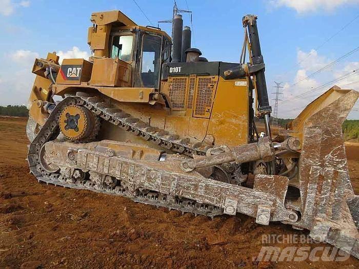 CAT D10 T Kāpurķēžu buldozeri