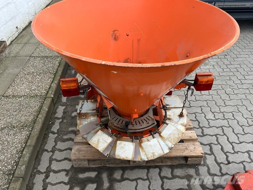 Amazone E+S 301 Smilšu un sāls kaisītāji