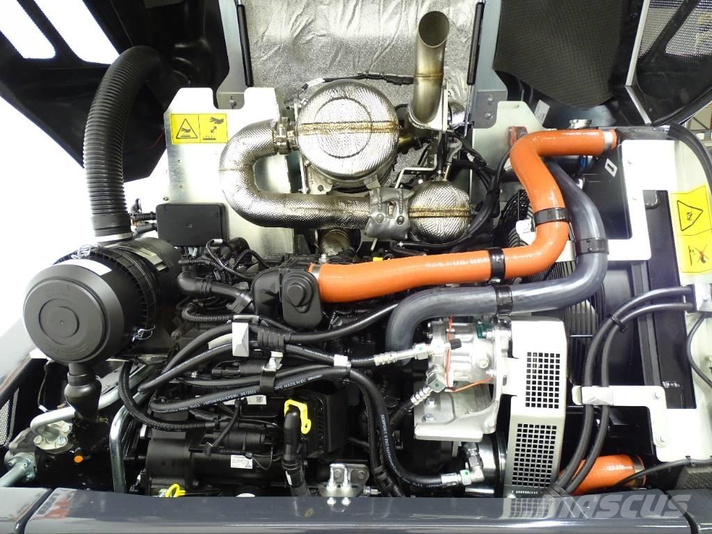 Yanmar V 120-5 Iekrāvēji uz riteņiem