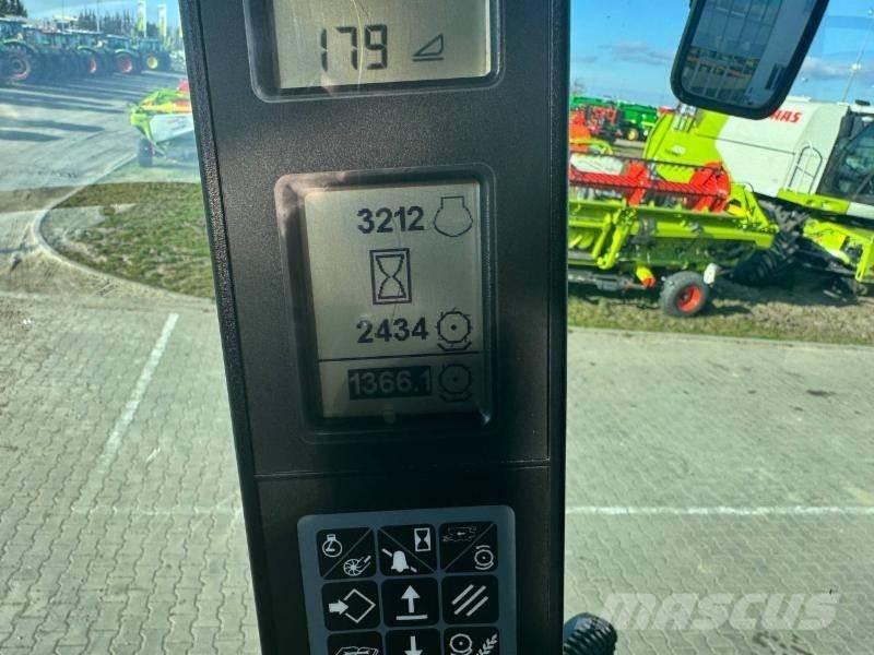 Case IH AF 5088 Ražas novākšanas kombaini