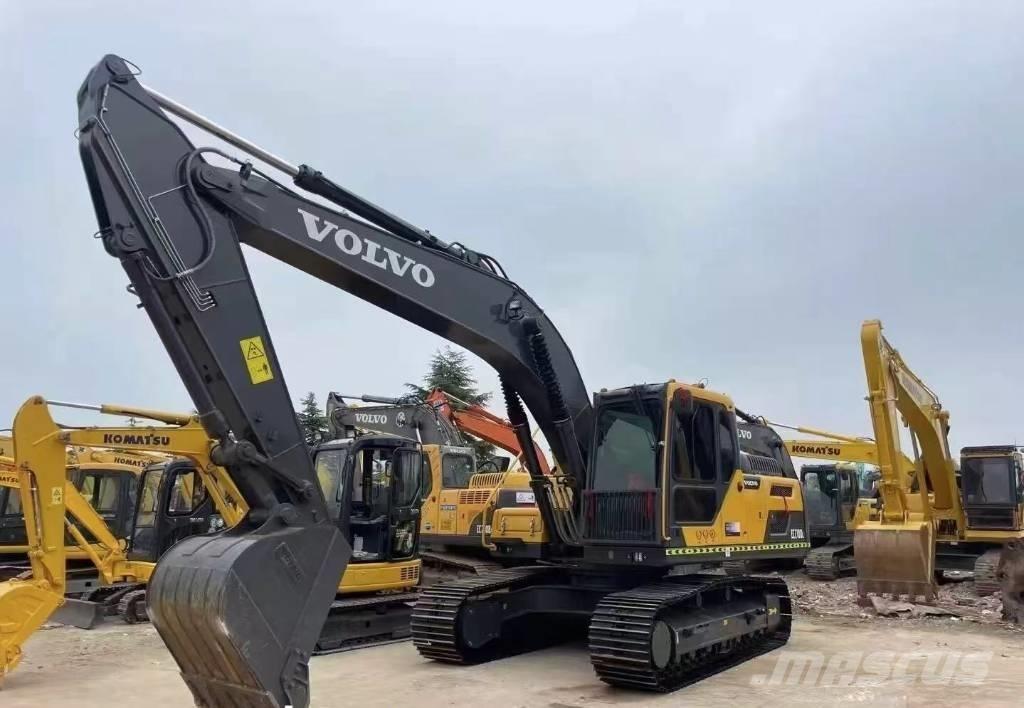 Volvo 210 Kāpurķēžu ekskavatori