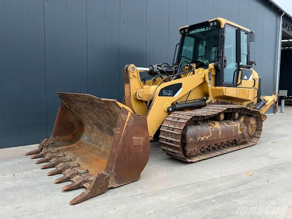 CAT 963D Kāpurķēžu iekrāvēji