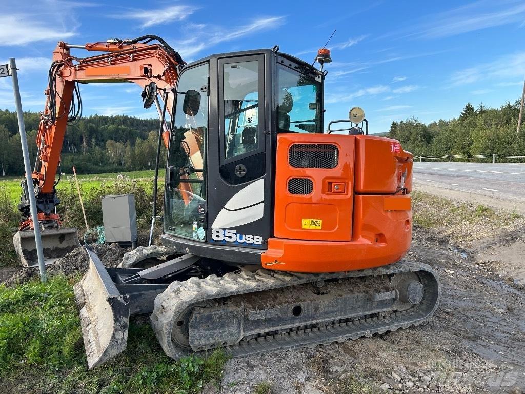 Hitachi ZX 85 US B-6 Vidēja lieluma ekskavatori 7 t - 12 t
