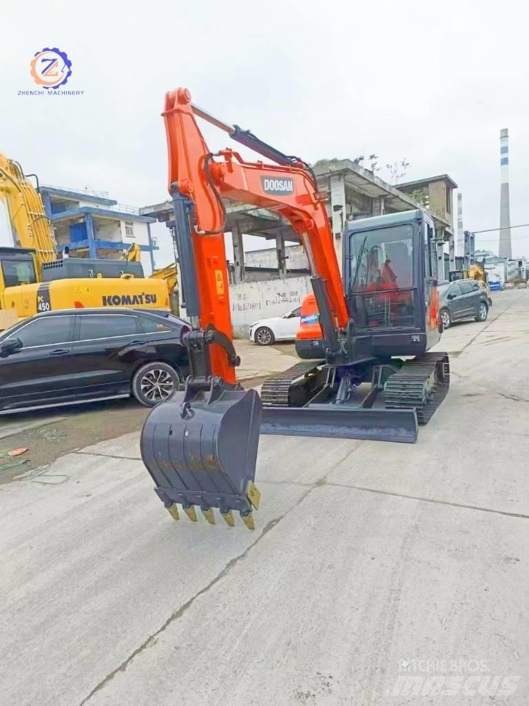 Doosan DX 55 Mini ekskavatori < 7 t