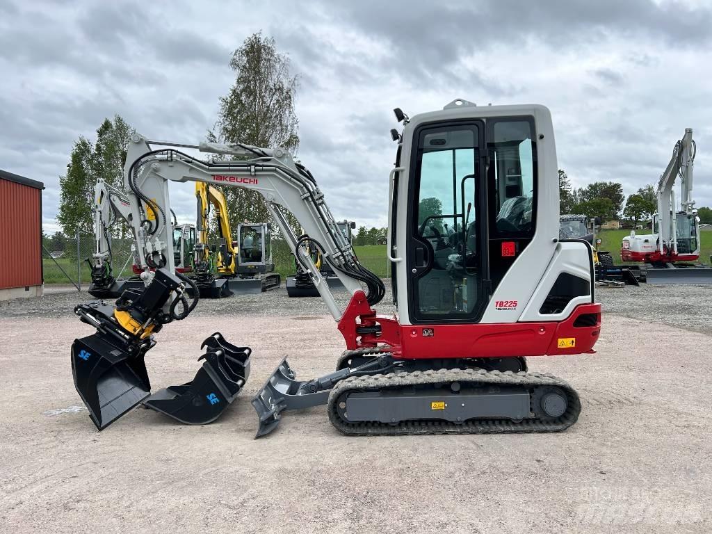 Takeuchi TB225 Mini ekskavatori < 7 t