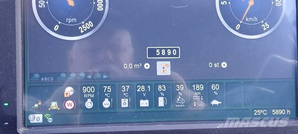 John Deere 1110 G Forvarderi