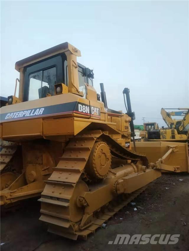 CAT D8N Kāpurķēžu buldozeri