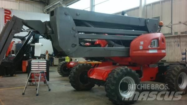 Manitou 160ATJ Strēles pacēlāji
