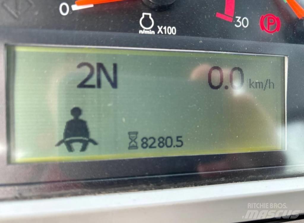 CAT 950M Iekrāvēji uz riteņiem