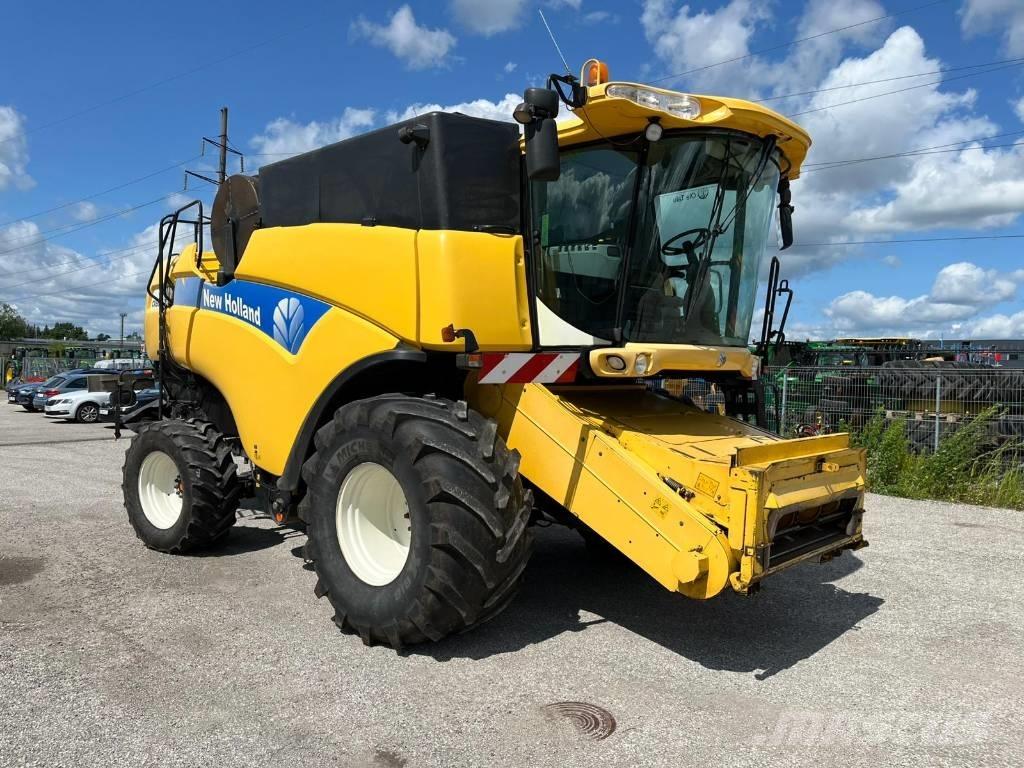 New Holland CX 860 Ražas novākšanas kombaini