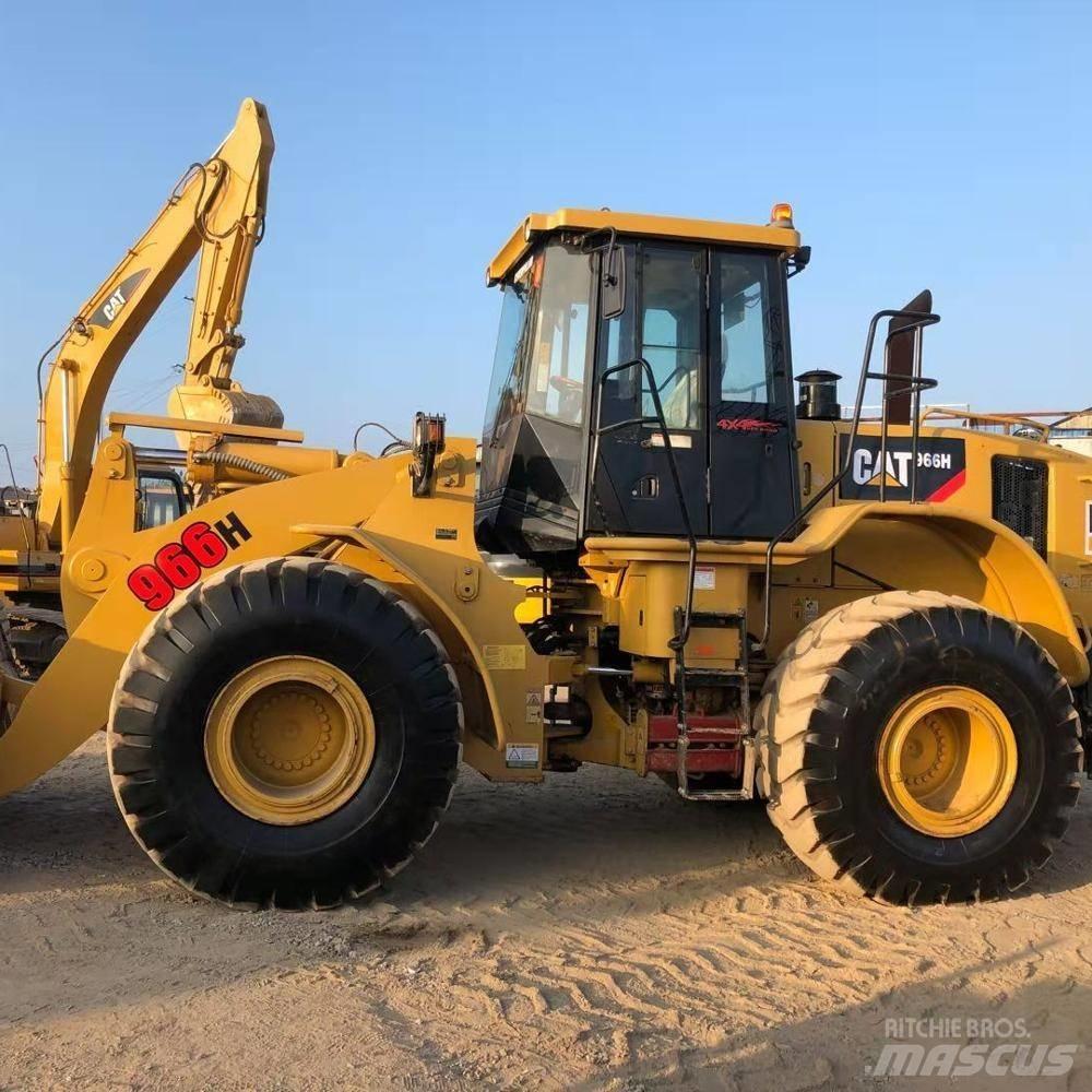CAT 966H Iekrāvēji uz riteņiem