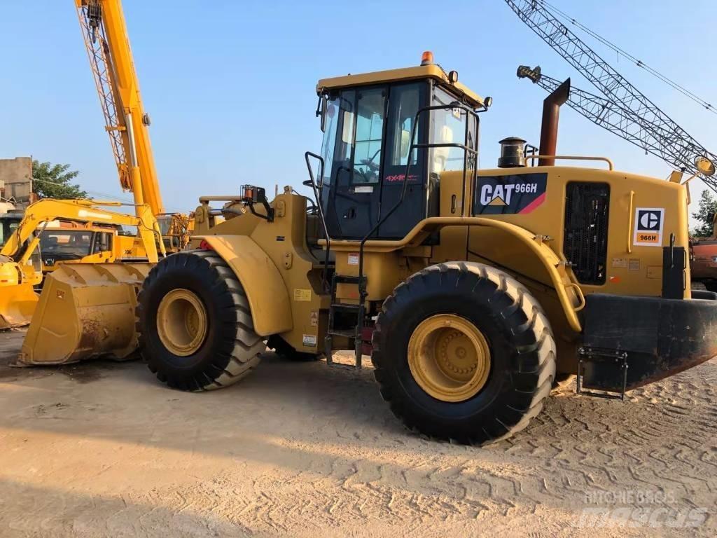 CAT 966H Iekrāvēji uz riteņiem