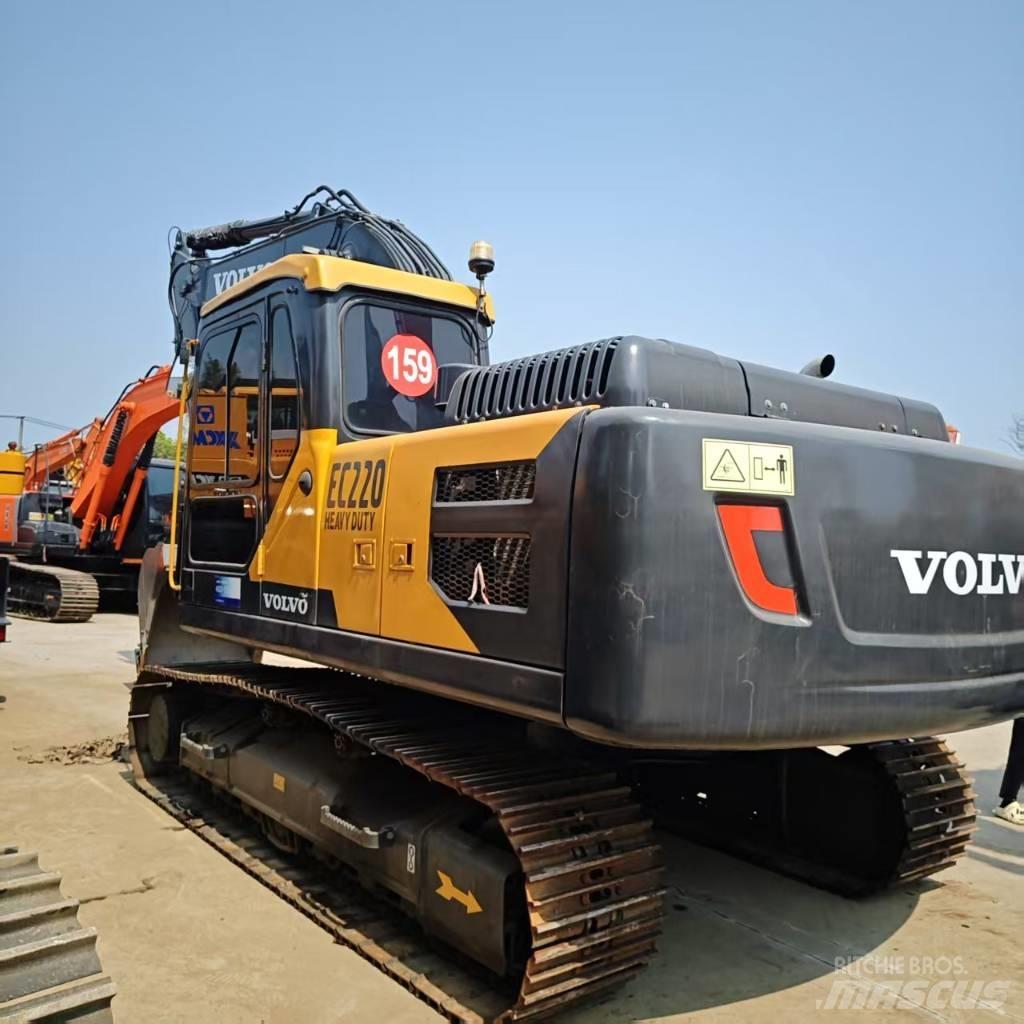 Volvo EC 220 Kāpurķēžu ekskavatori