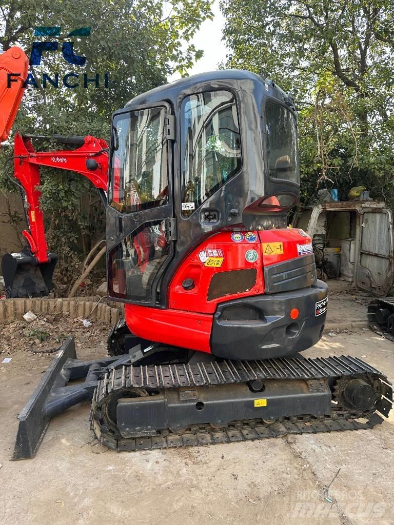 Kubota U 35 Kāpurķēžu ekskavatori