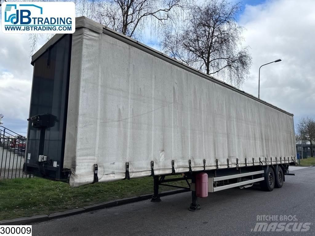 Samro Tautliner Tents puspiekabes