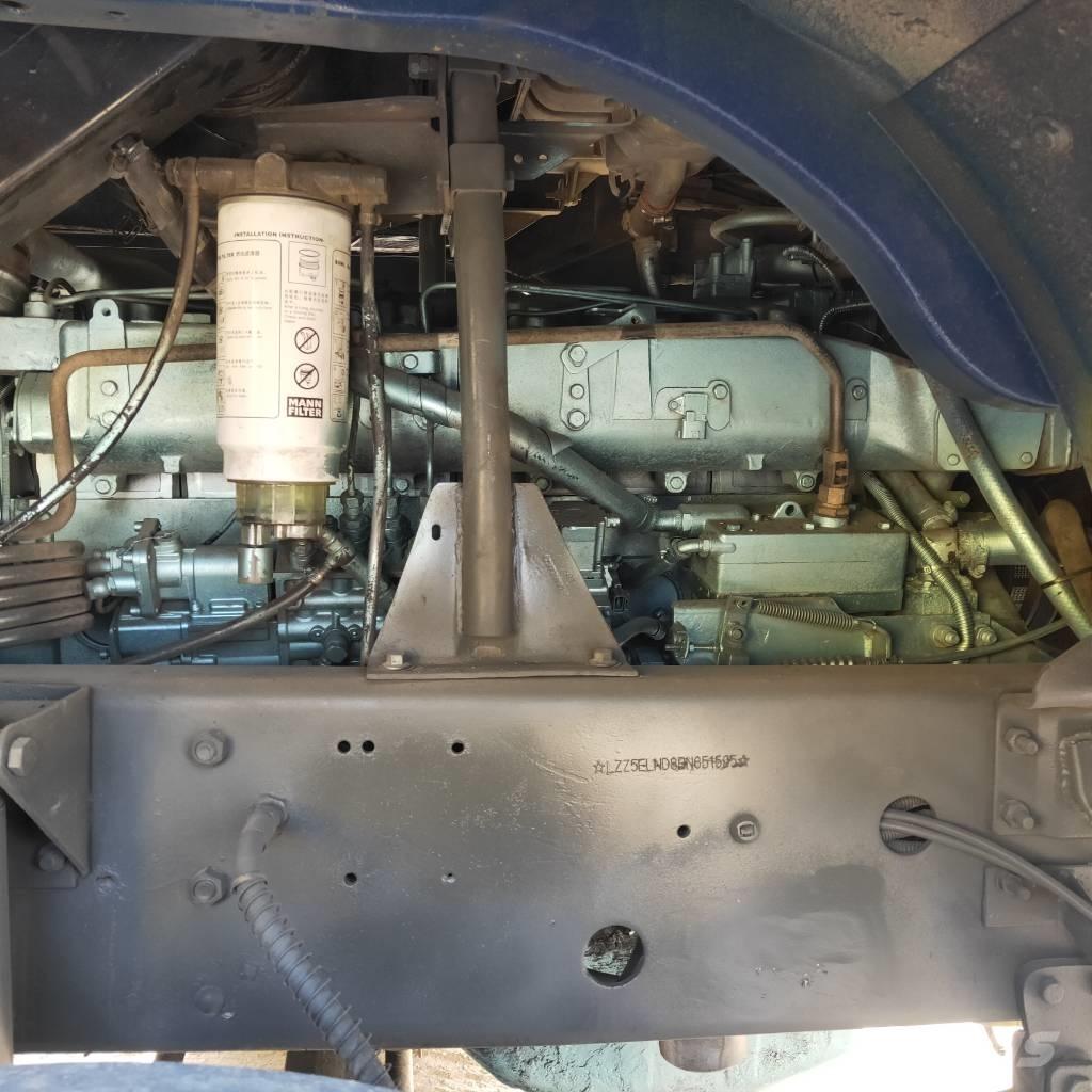 Howo 371 6x4 Pašizgāzējs